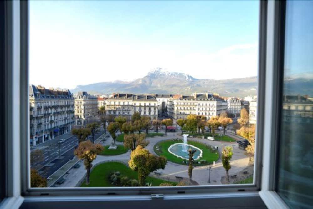 Hotel D'Angleterre Grenoble Hyper-Centre Exterior foto